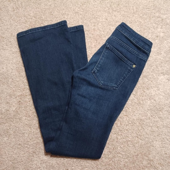 ANTHROPOLOGIE PILCRO The Icon Low Rise Flare Jeans 24/25 - Picture 2 of 10